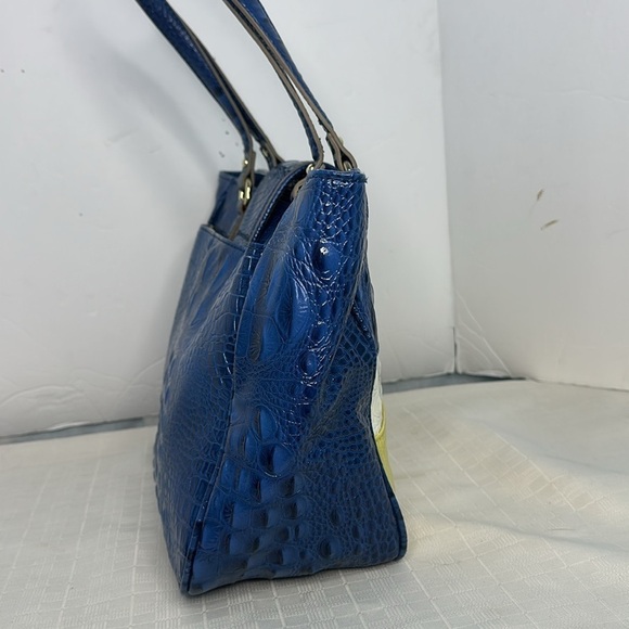 Ann Kline tote bag in spring colors. - Picture 4 of 9